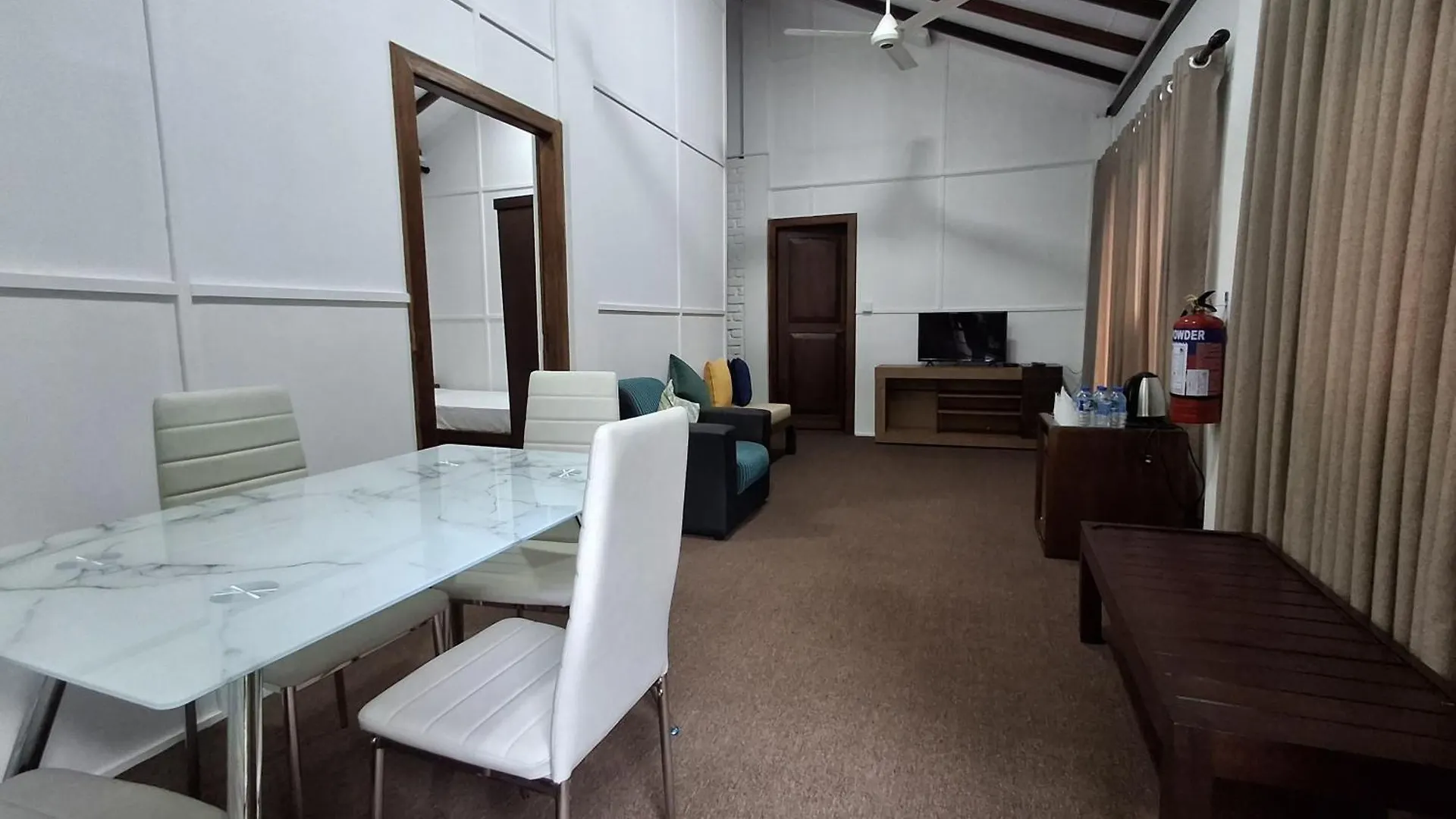 Tepraas Sigiriya Hotel Sri Lanka
